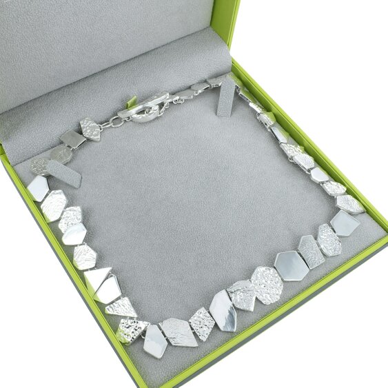 Reeves & Reeves Geometric Statement Necklace