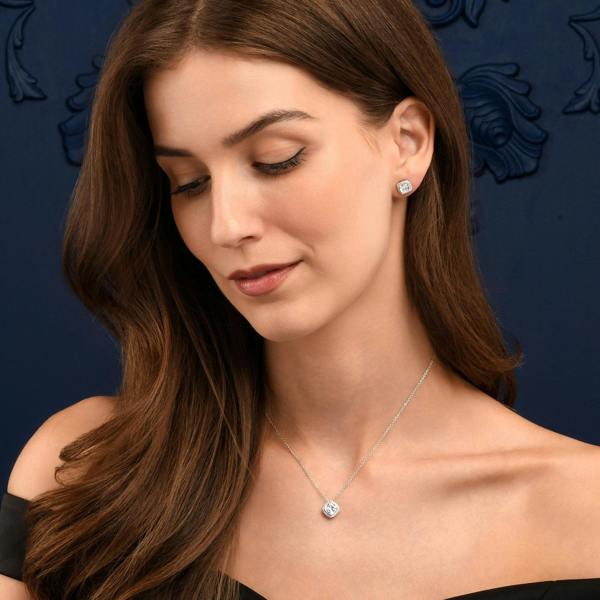 namana 925 Sterling Silver  Cubic Zirconia Cushion Halo Pendant Necklace