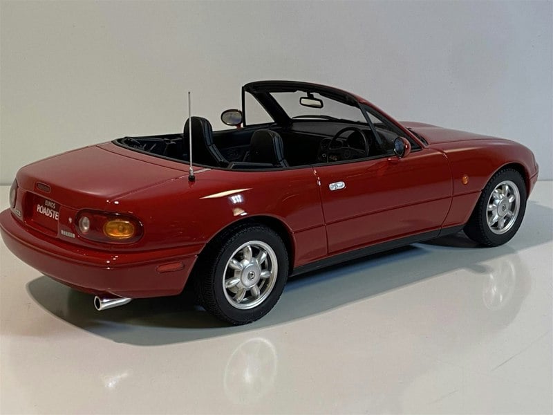 mazda eunos roadster red samurai series 1:18 scale kyosho ksr18031r