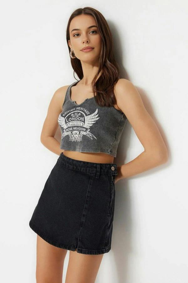 WOVCOR Denim Short Skirt with Slit