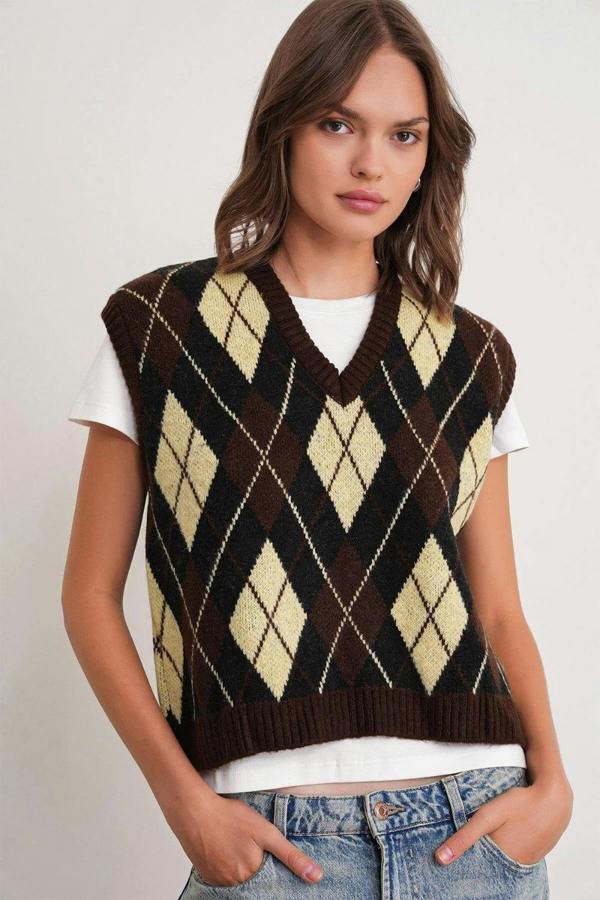 Hoxton Gal Argyle Pattern Knit Sweater Vest
