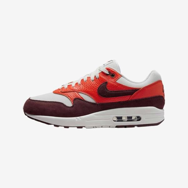Nike FN6952-102 Sneakers   in  White