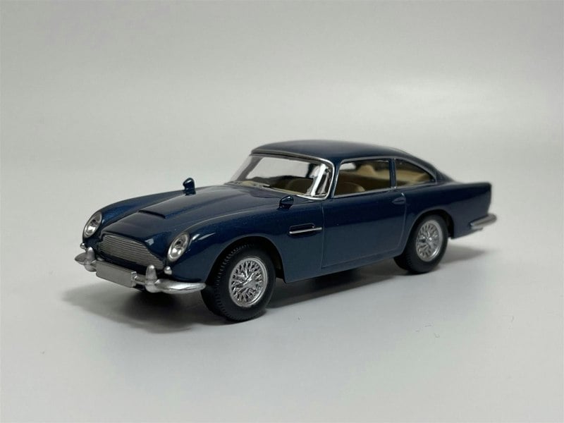 Norev Aston Martin DB5 Sierra Birch 1963 1:43 Scale - 270505