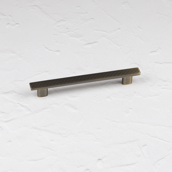 Handle & Home Antique Brushed Brass Ribbed Detailing Handles and Coordinating Knobs