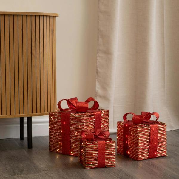 Samuel Alexander Set of 3 Red & Gold Light Up Christmas Parcel Gift Boxes with 90 Warm White LEDs