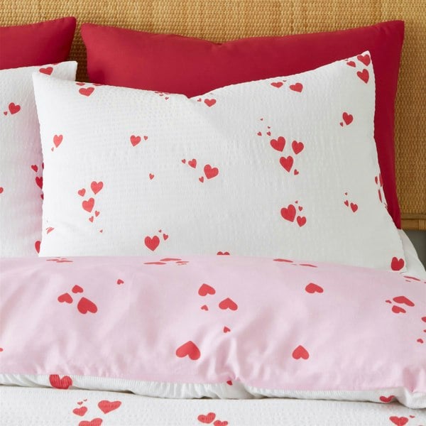 Catherine Lansfield Seersucker Heart White Duvet Cover Set