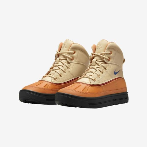 Nike 524872-201 Boots   in  Dark Natural