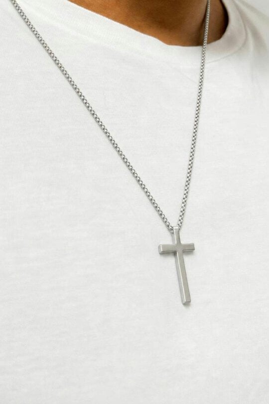 SVNX Cross Pendant Necklace in Silver
