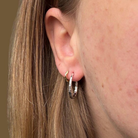 Reeves & Reeves Classic Hammered Hoop Earring