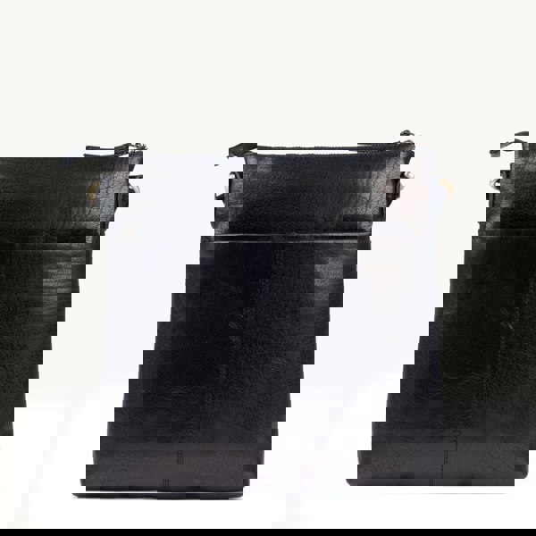 Assots London 'HOXTON' Black Vintage Leather Crossbody Sling Bag