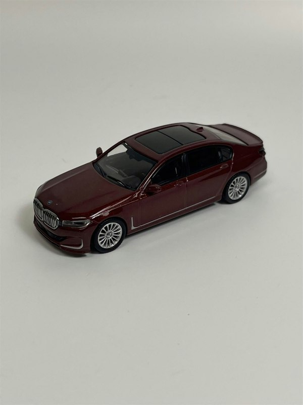 Mini GT BMW Alpina B7 xDrive Aventurin Red LHD 1:64 Scale Mini GT MGT00693L