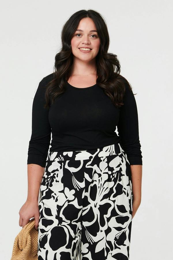 Black | Curve Abstract Floral Wide Leg Trousers