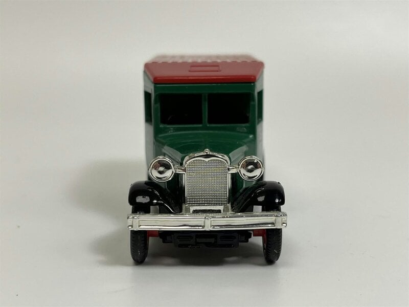 MCSlots Cherry Blossom Boot Polish Truck 1903 Days Gone Lledo CBBP01D B2