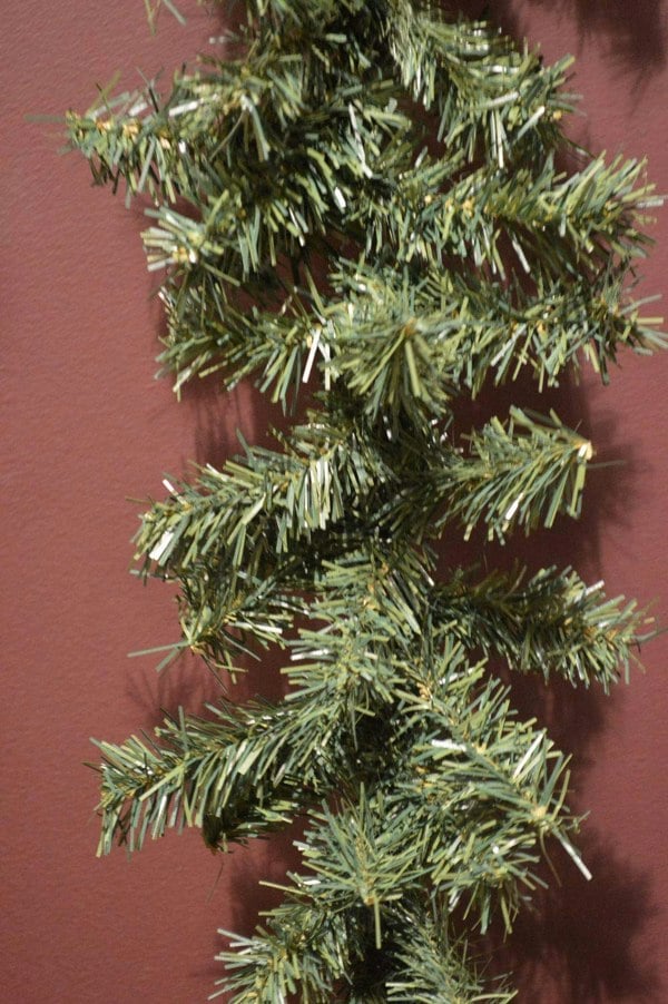 Samuel Alexander Pack of 4 x 2.7m (9ft) x 20cm Canadian Pine Christmas Garland Plain Green