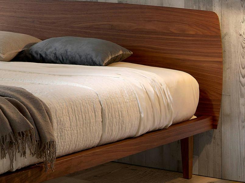 Angel Cerdá Walnut Bed 7178