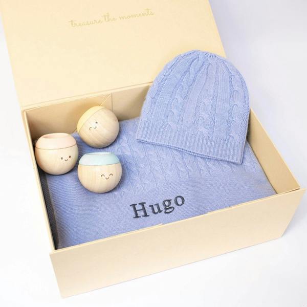 The Baby Gifting Company CABLE KNIT CASHMERE AND SENSORY BALLS - CORNFLOWER BLUE