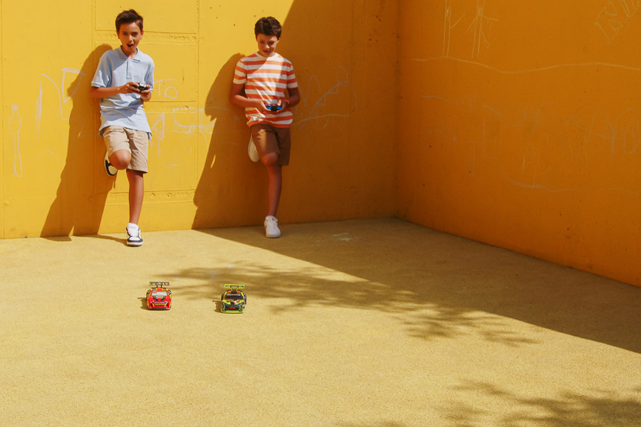 Nikko 1:16 Racing Series