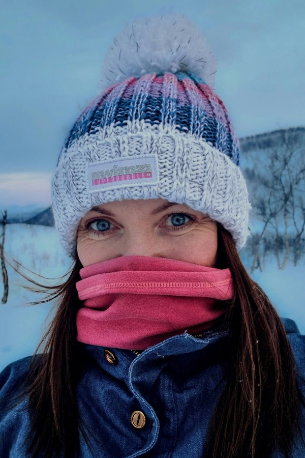 SuperBobble Gradient Northern Lights Beanie Bobble Hat - White, Blue & Pink