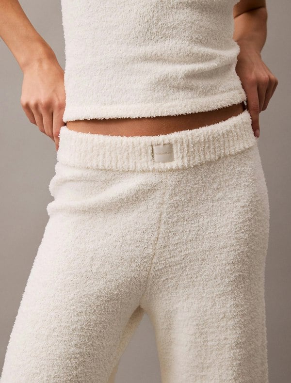Calvin Klein PLUSH SWEATER Womens Pants Ivory