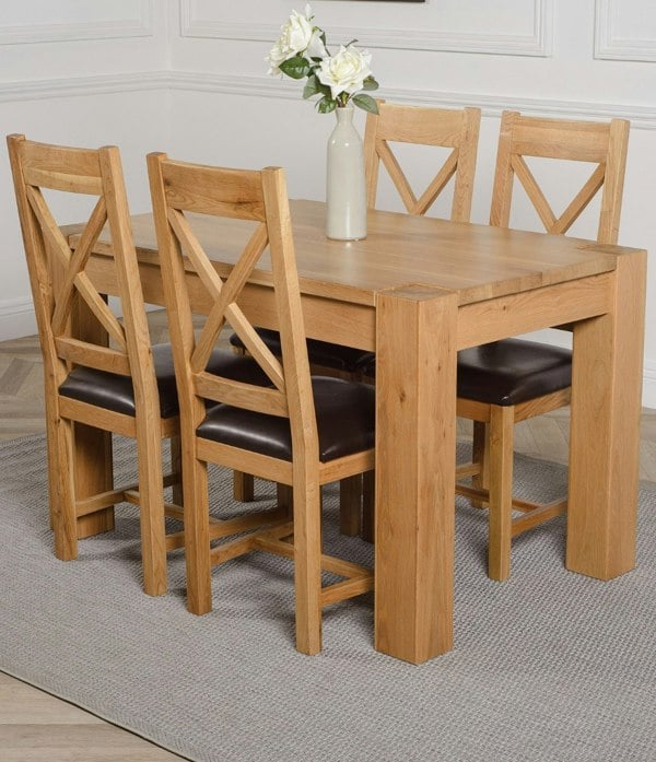 That's Furniture Kuba Small Oak Dining Table with Berkeley Oak Chairs