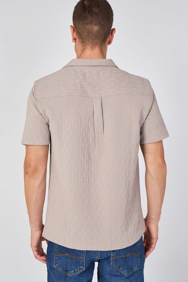 Textured Short Sleeve Revere Collar Shirt
