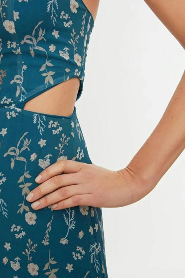 WOVCOR A-Line Lined Maxi Dress with Waist Detail and Floral Pattern