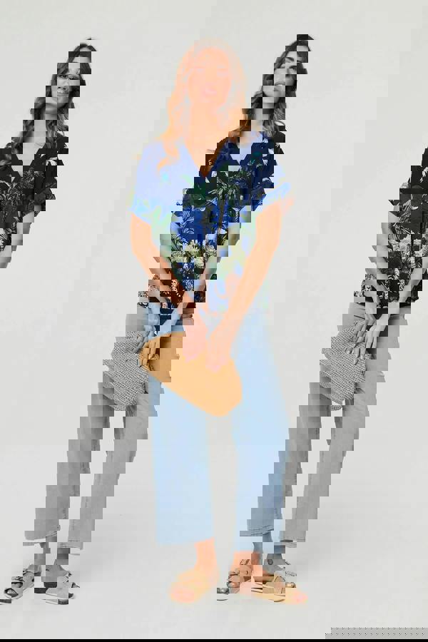 Navy | Tropical Print Short Sleeve Relaxed Top : Model is 5'9"/175 cm and wears UK10/EU38/US6/AUS10