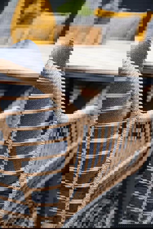 Garden Impressions Edison Natural - Eight Seater Oval Dining Suite with Margriet Chairs