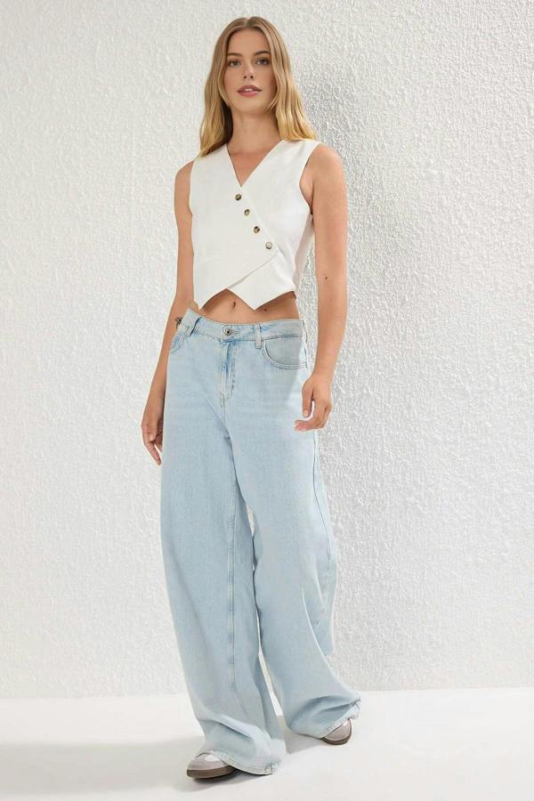 WOVCOR Linen-Look Double-Breasted Crop Vest