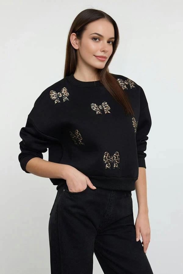 WOVCOR Leopard Ribbon Embroidered Knit Fleece Sweatshirt