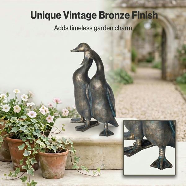 Levede&nbsp; Outdoor Resin Duck Sculpture Garden Ornaments Patio Yard&nbsp; Bronze color
