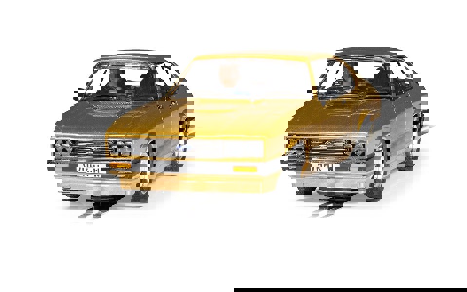 Scalextric The Professionals Capri Twin Pack 1:32 Scale C4642