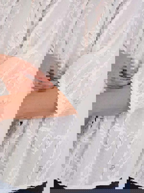 VIZ-A-VIZ Floral Applique Shirt