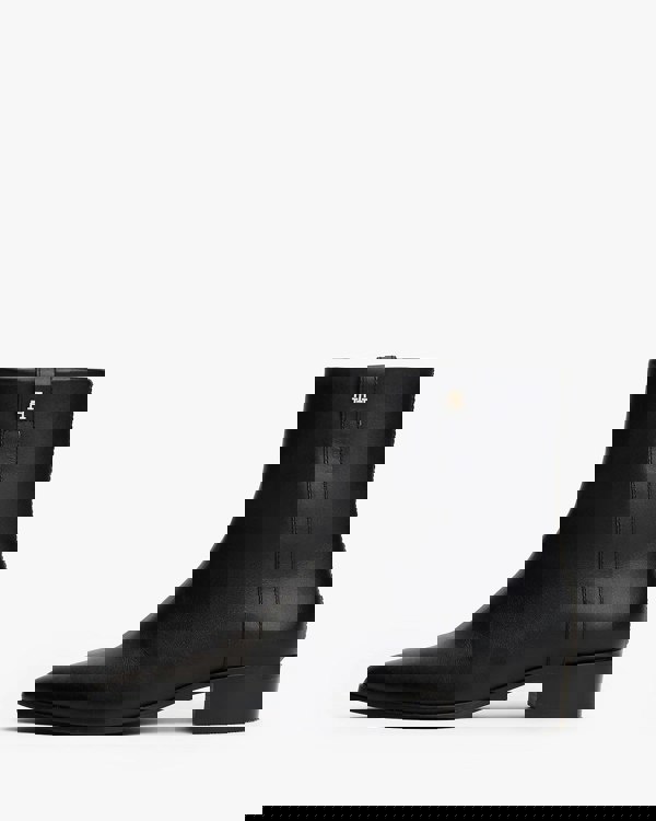 Tommy Hilfiger TH Leather Pointy Womens Zipped Booties - Black