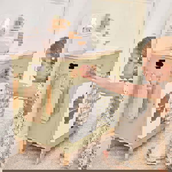 Polar B Play Kitchen Set