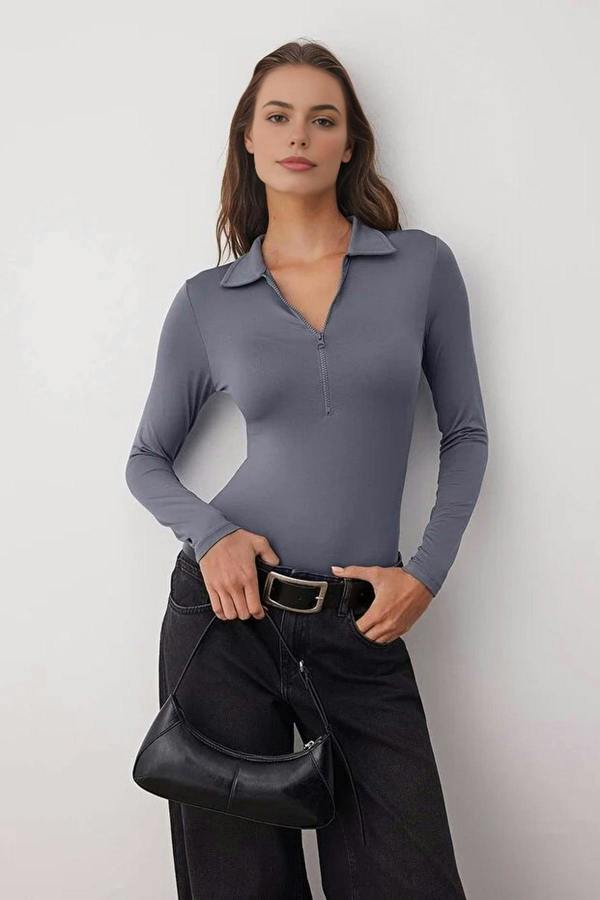 WOVCOR Zipper Collar Detailed Knit Bodysuit