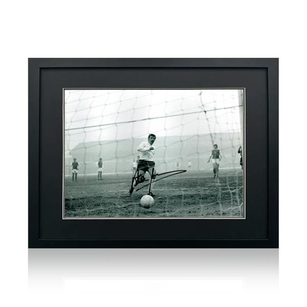 Alan Mullery Signed Tottenham Hotspur Image 3 Deluxe Mount Frame