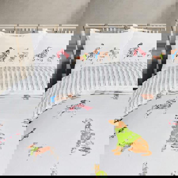 Smart Living Luxury Soft Reversible Pooches in Jumpers Duvet Cover & Pillowcases