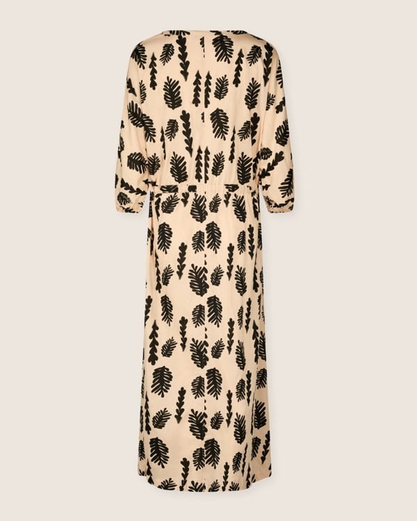 Eco viscose in Kaya Cream Seaweed Print Maxi Dress-image 5