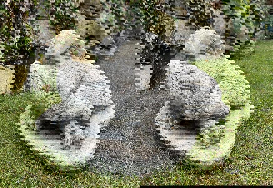 Medium Sleeping Stone cast Dragon