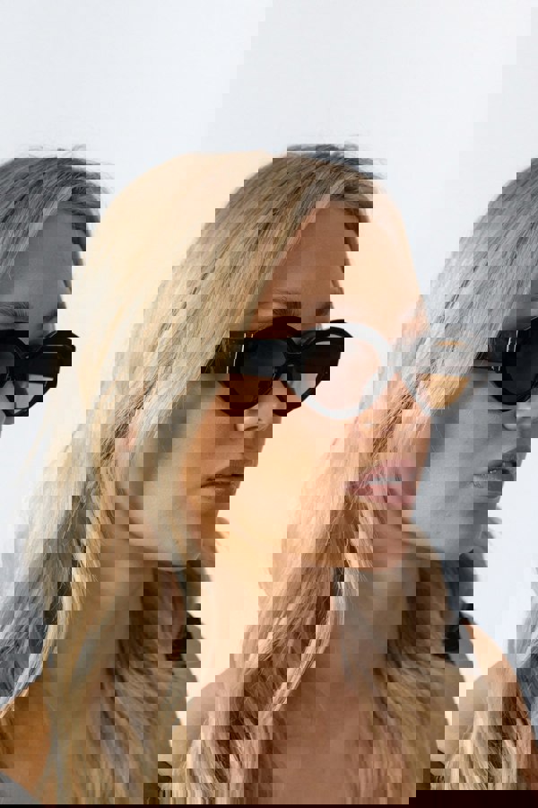 SVNX Retro Small Oval Sunglasses Black Brown