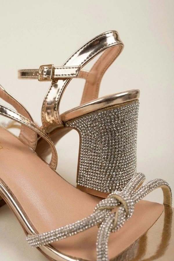 Edie Rhinestone Block Heel Knotted Sandals - Gold