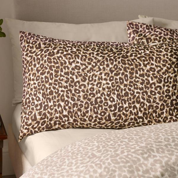 Catherine Lansfield Animal Print So Soft Reversible Duvet Cover Set Brown