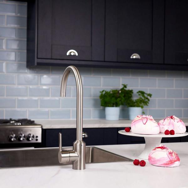 Flode Bryne | Single Lever Kitchen Sink Mixer Tap with Swivel Spout | Brushed Steel Finish