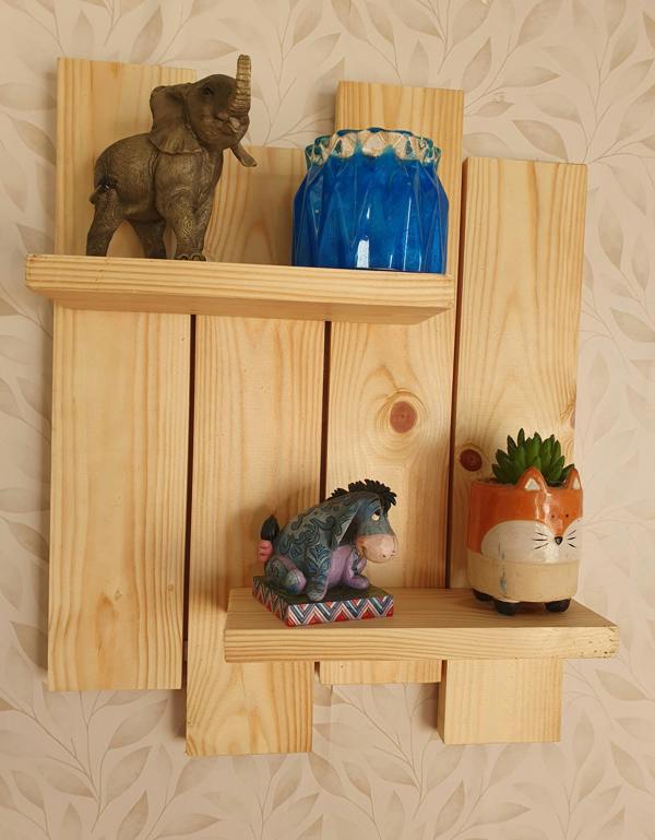 Garden Troughs and Planters Wooden staggered Wall shelf with fixings: Natural Clear Coat