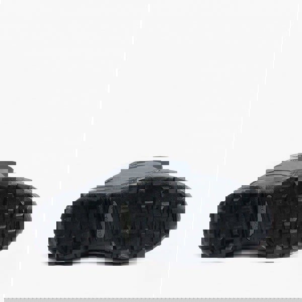 1637325611-79396300.jpg