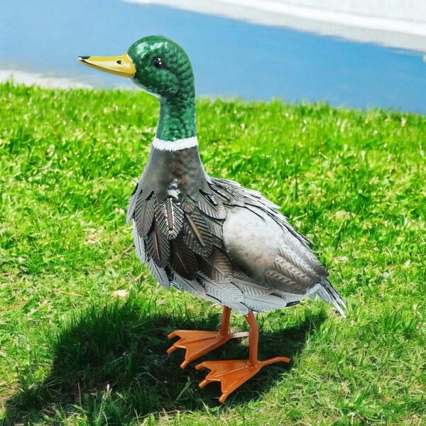 EDH Door Hardware Metal Farmyard Male Duck (38.5cm x 15.5cm x 30cm) – Handcrafted Rustic Duck Garden Ornament – Weather-Resistant Metal Duck Statue
