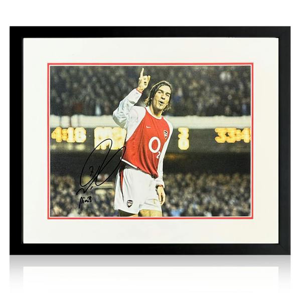 Robert Pires Signed Arsenal Image Deluxe Mount Frame