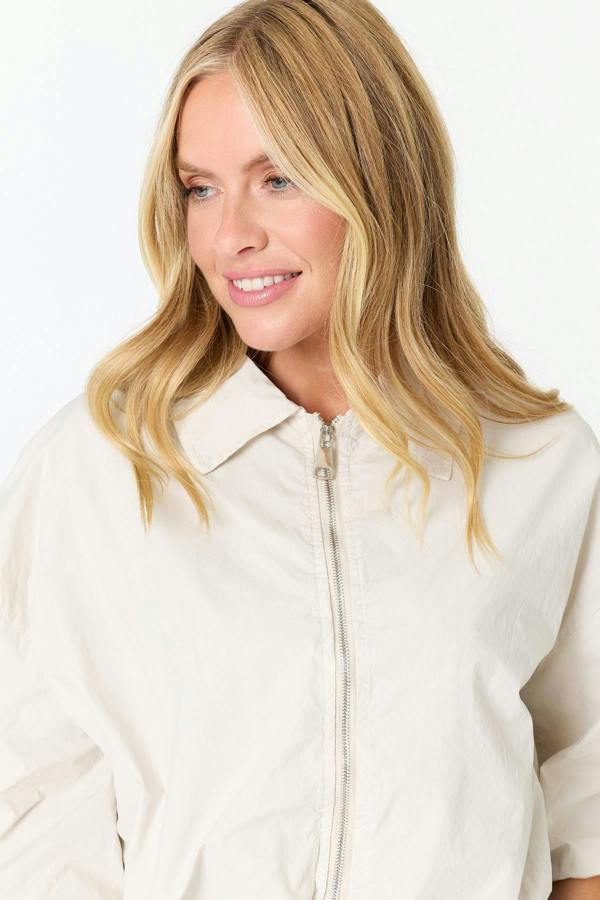 Beige | Zip Front 3/4 Sleeve Cropped Jacket