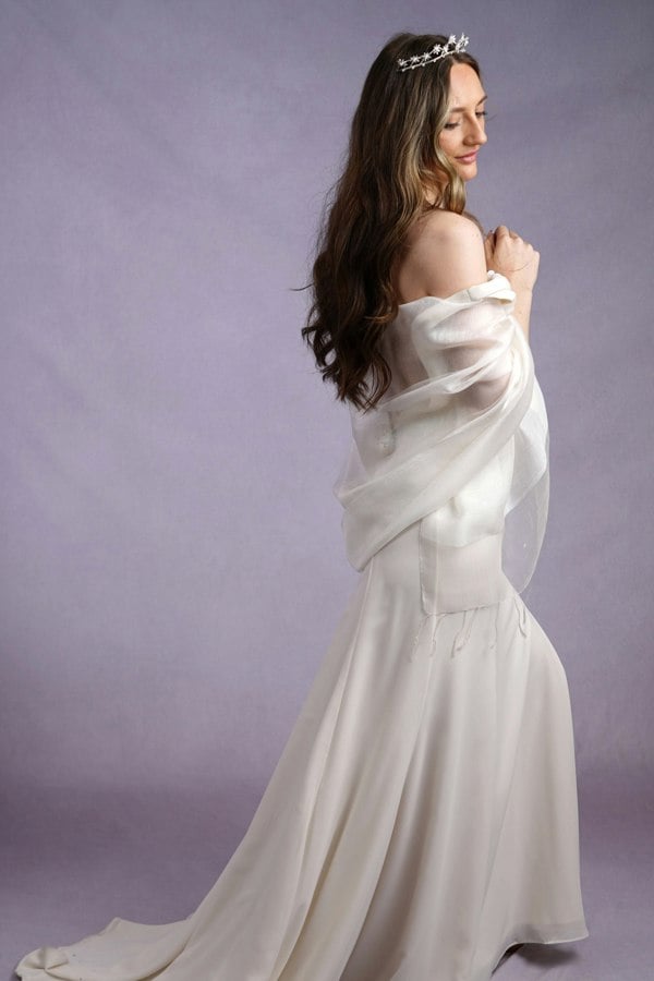 Antonia York Sophia Double Layered Organza and Crepe Silk/Viscose Ivory Cream Tasselled Bridal Bridesmaid Special Occasion Wrap Semi-Sheer Stole